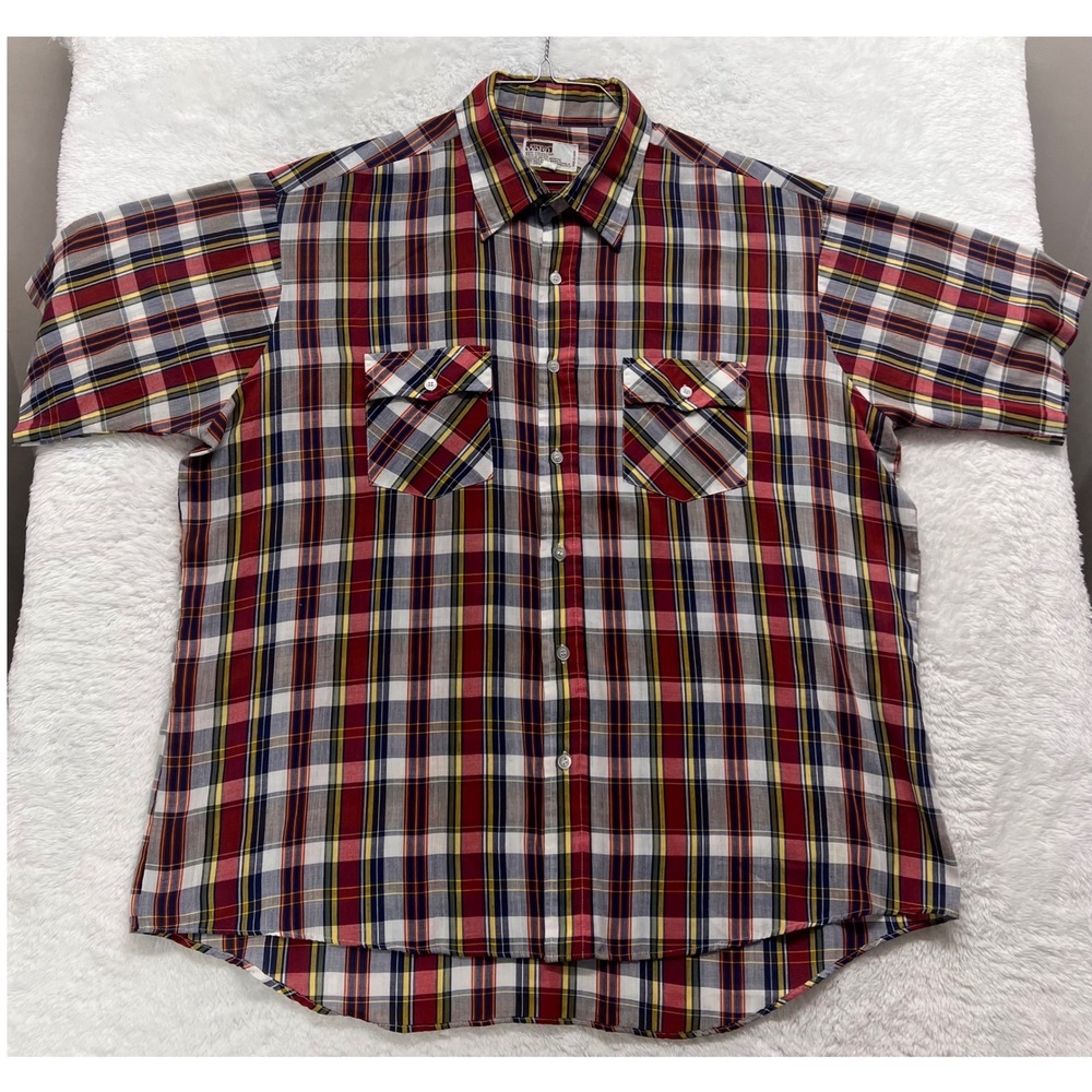 Vintage Montgomery Ward XL Plaid Button Up Short Sleeve Shirt Menswear light‎